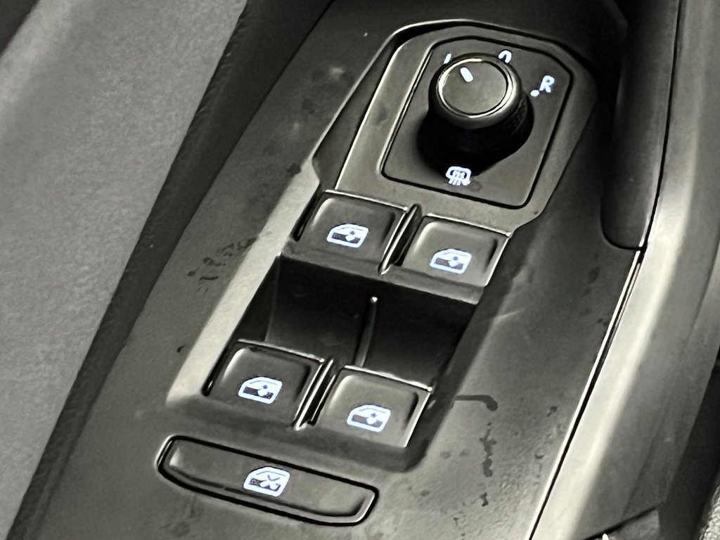 New 2027 Volkswagen Jetta SE FWD image 15