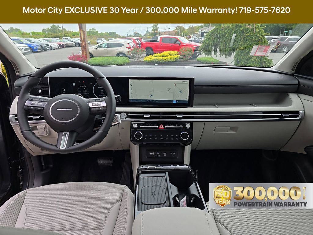 New 2025 Hyundai Tucson Limited image 11