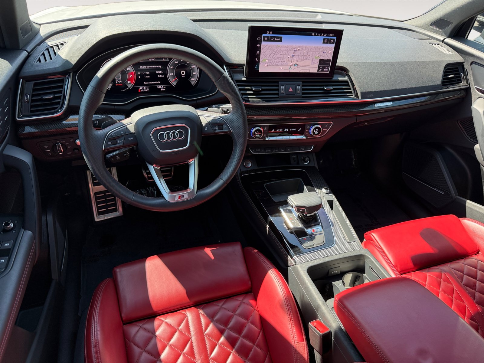Used 2023 Audi SQ5 Prestige w/ Prestige Package AWD/4WD image 15