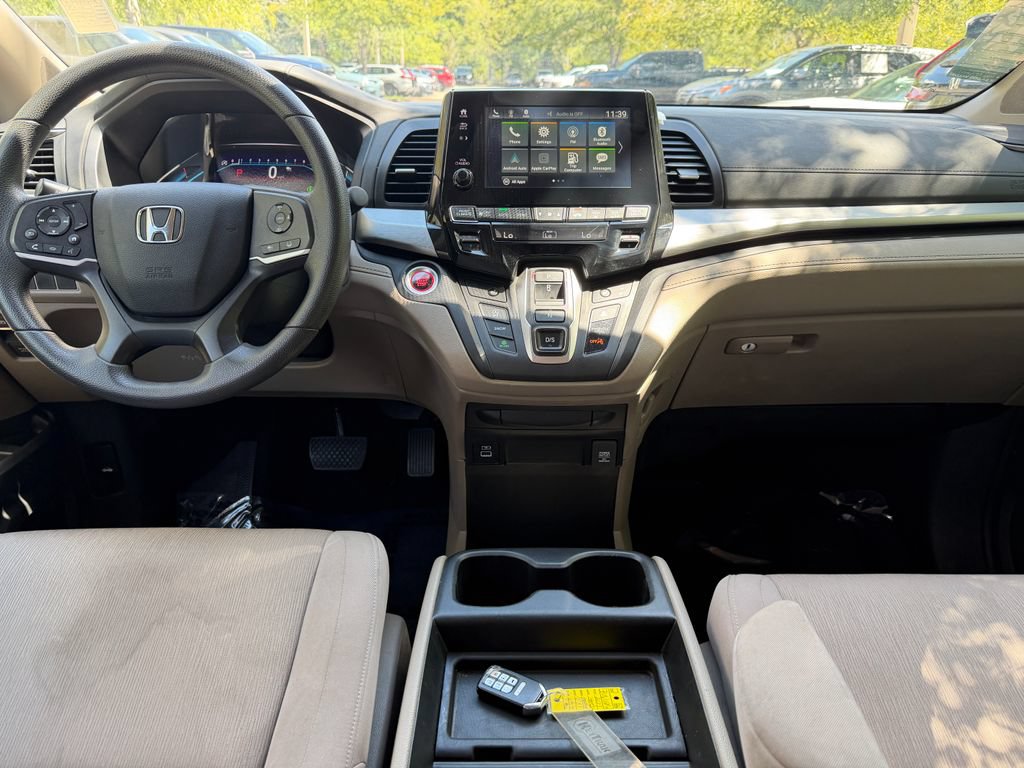 Used 2023 Honda Odyssey EX image 13