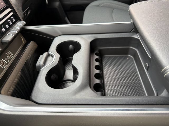 New 2026 RAM 2500 Big Horn AWD/4WD image 30