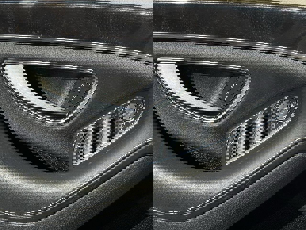 Used 2020 Mercedes-Benz S 450 4MATIC Sedan image 19