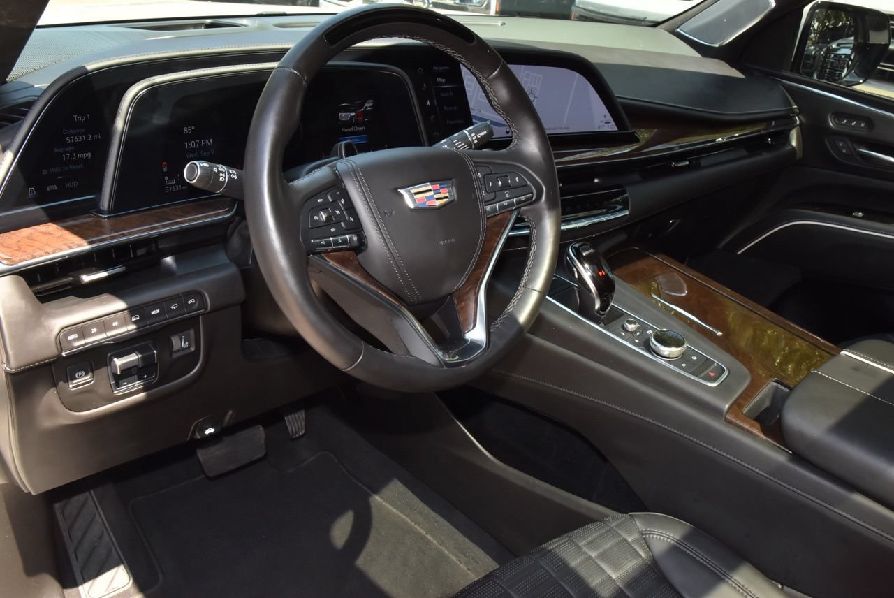 Used 2021 Cadillac Escalade Sport Platinum AWD/4WD image 37