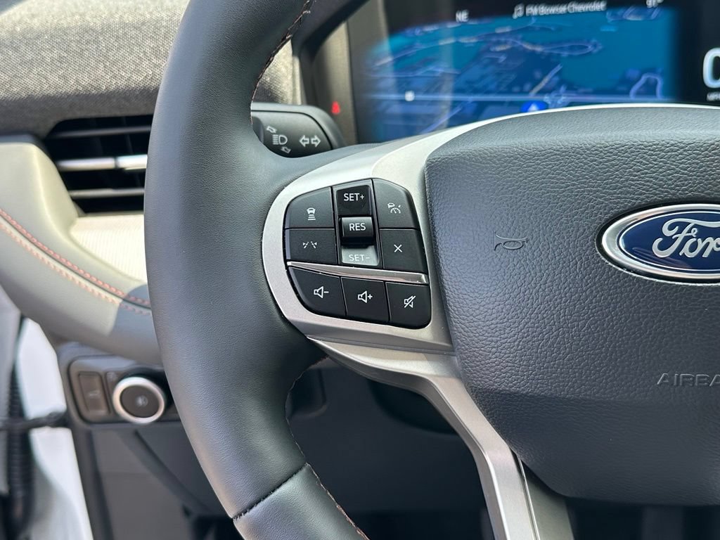 New 2026 Ford Explorer Active w/ Active Comfort Package AWD/4WD image 9