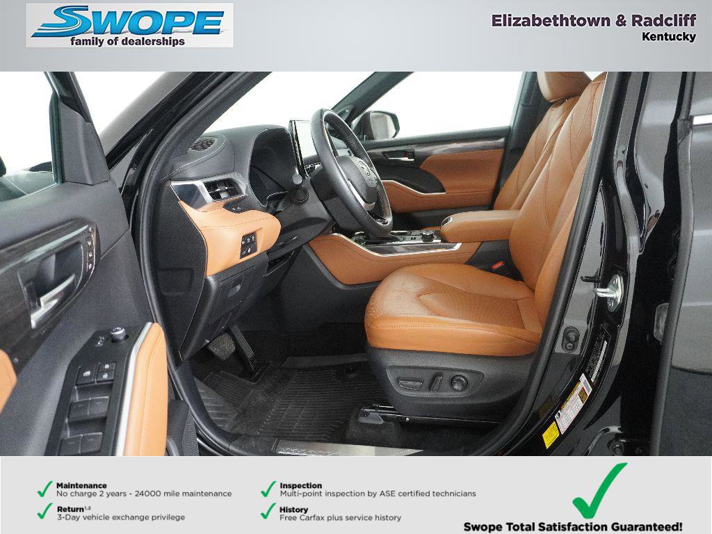 Used 2024 Toyota Highlander Platinum AWD/4WD image 13