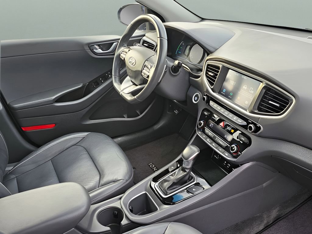 Used 2019 Hyundai Ioniq Limited image 9