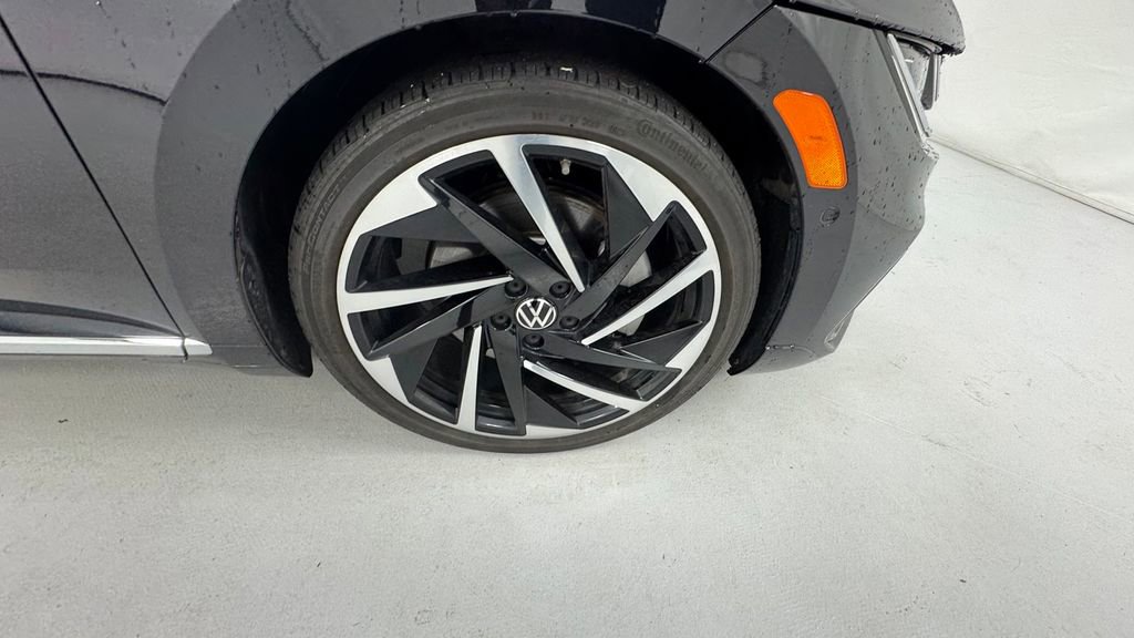 Used 2023 Volkswagen Arteon SEL Premium image 9