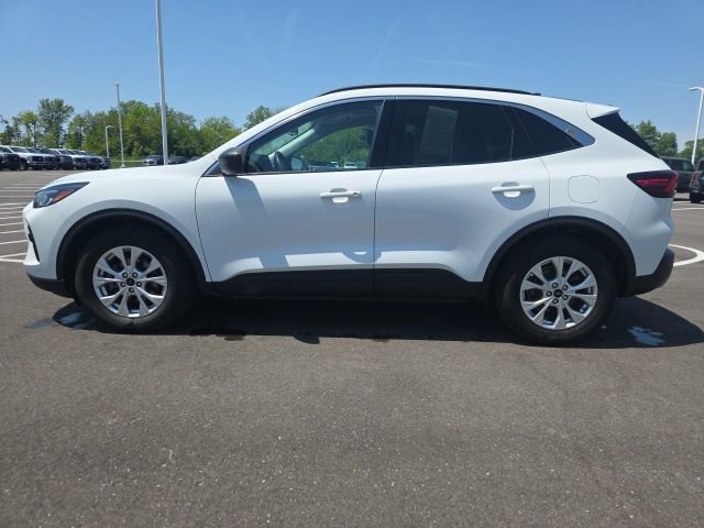 Used 2023 Ford Escape Active w/ Tech Pack #1 FWD image 15