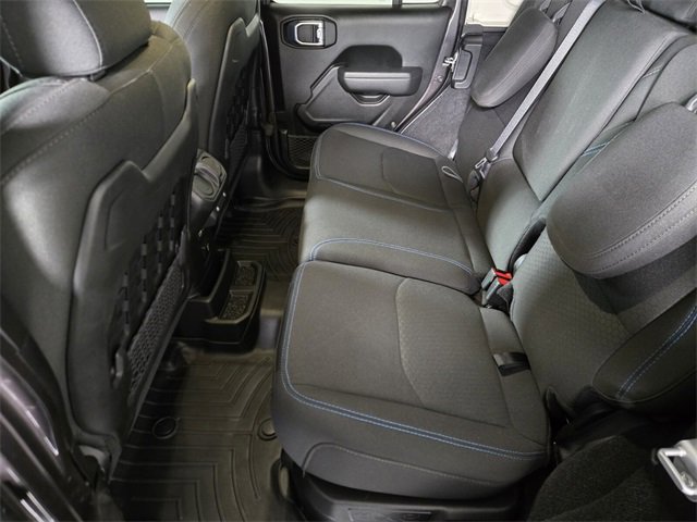 Used 2023 Jeep Wrangler Unlimited Rubicon 4xe image 14