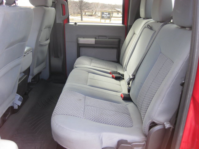 Used 2015 Ford F250 XLT w/ XLT Premium Package AWD/4WD image 11