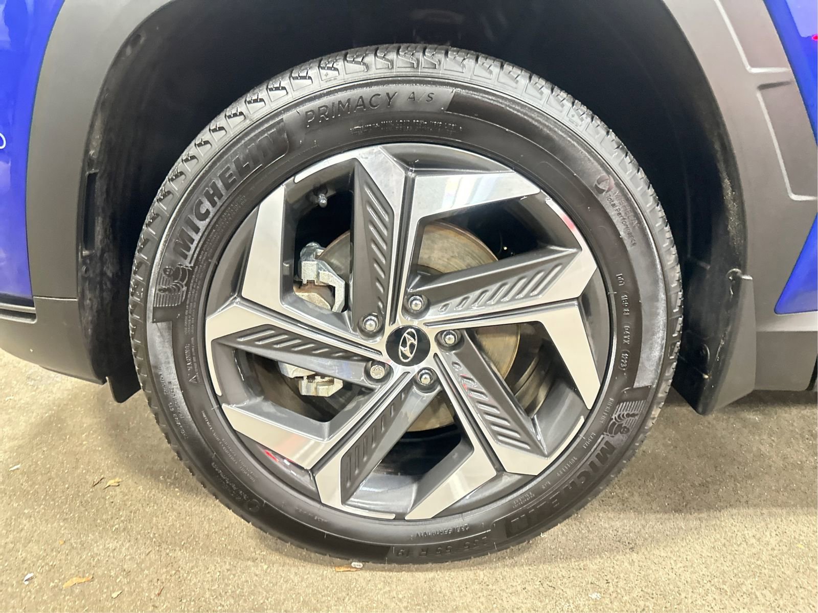 Certified 2023 Hyundai Tucson Limited AWD/4WD image 25