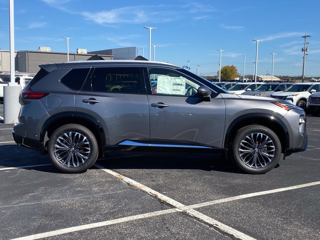 New 2026 Nissan Rogue Platinum w/ Platinum Premium Package AWD/4WD image 4