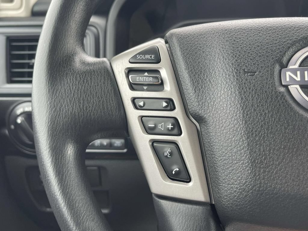Used 2023 Nissan Titan SV RWD image 38
