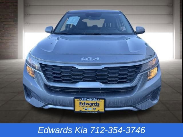 Used 2023 Kia Seltos LX image 10