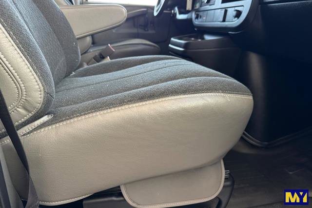 Used 2024 Chevrolet Express 2500 w/ Driver Convenience Package image 19