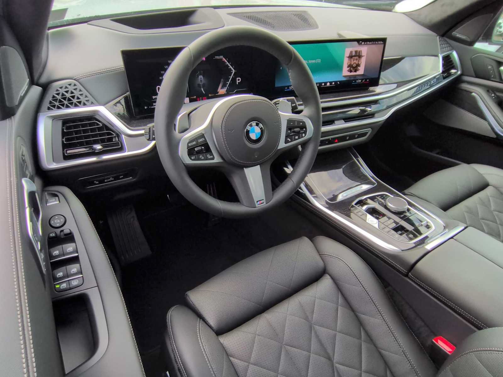 Used 2026 BMW X7 xDrive40i w/ M Sport Package AWD/4WD image 10