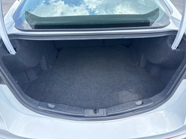 Used 2020 Ford Fusion SE w/ Equipment Group 151A FWD image 21