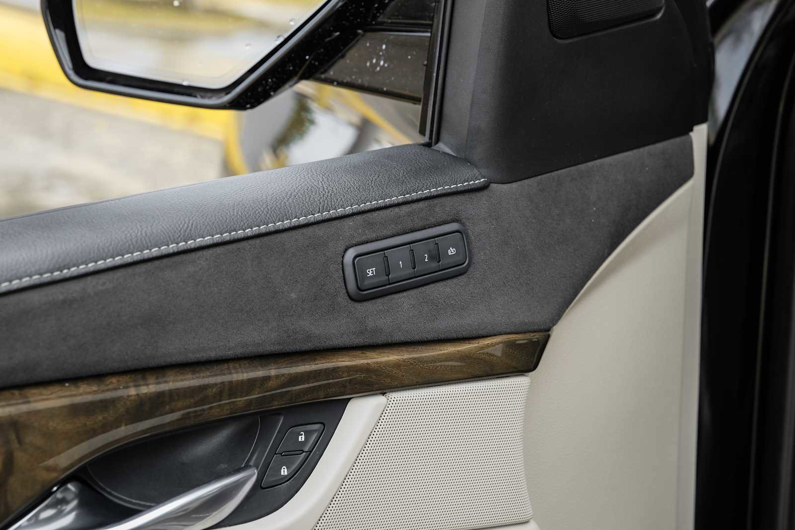 Used 2019 Cadillac Escalade Luxury image 47