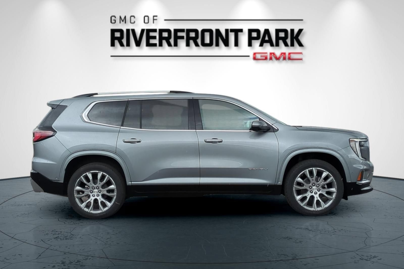 New 2026 GMC Acadia Denali w/ Super Cruise Package AWD/4WD image 2