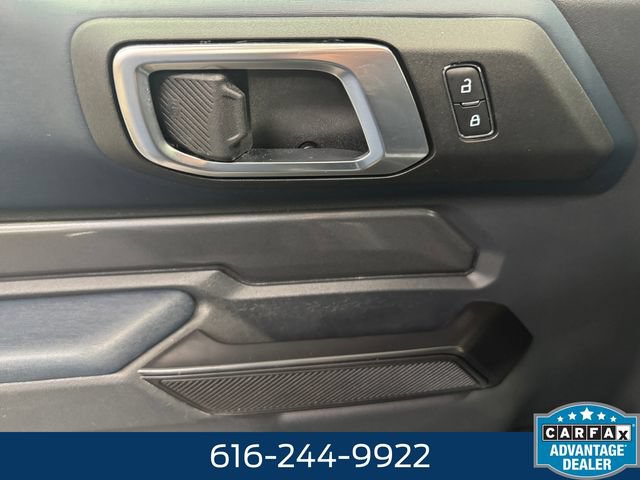 Used 2024 Ford Bronco Heritage Edition AWD/4WD image 25