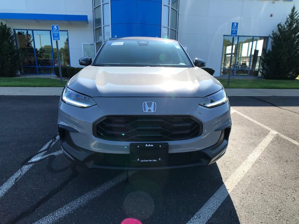 Certified 2025 Honda HR-V Sport image 2