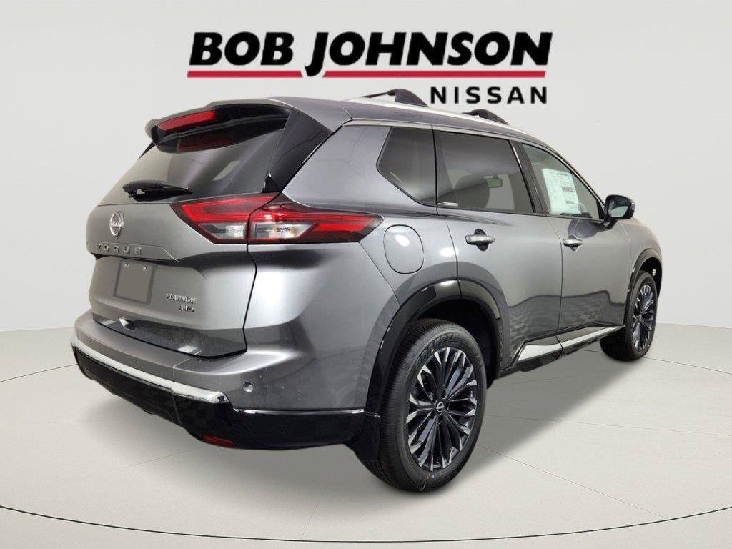 New 2026 Nissan Rogue Platinum AWD/4WD image 2