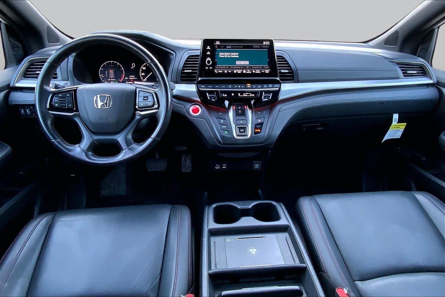 Used 2025 Honda Odyssey Sport-L image 16