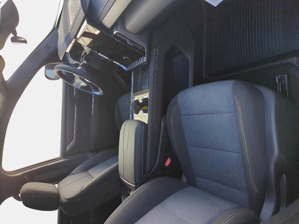 New 2025 GMC Acadia Elevation w/ Black Edition FWD image 16