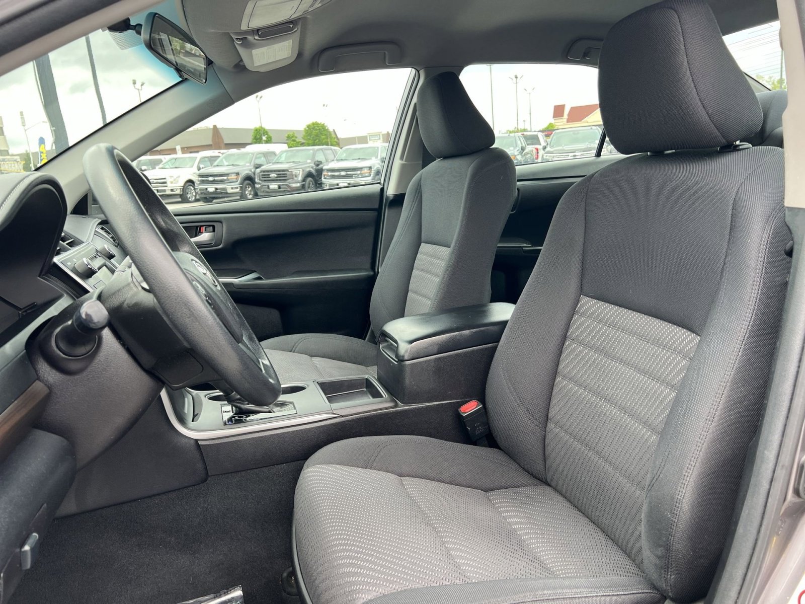 Used 2016 Toyota Camry LE w/ Protection Package (Q2) FWD image 21