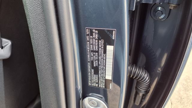 New 2026 Volvo XC40 B5 Ultra w/ Protection Package Premier image 28