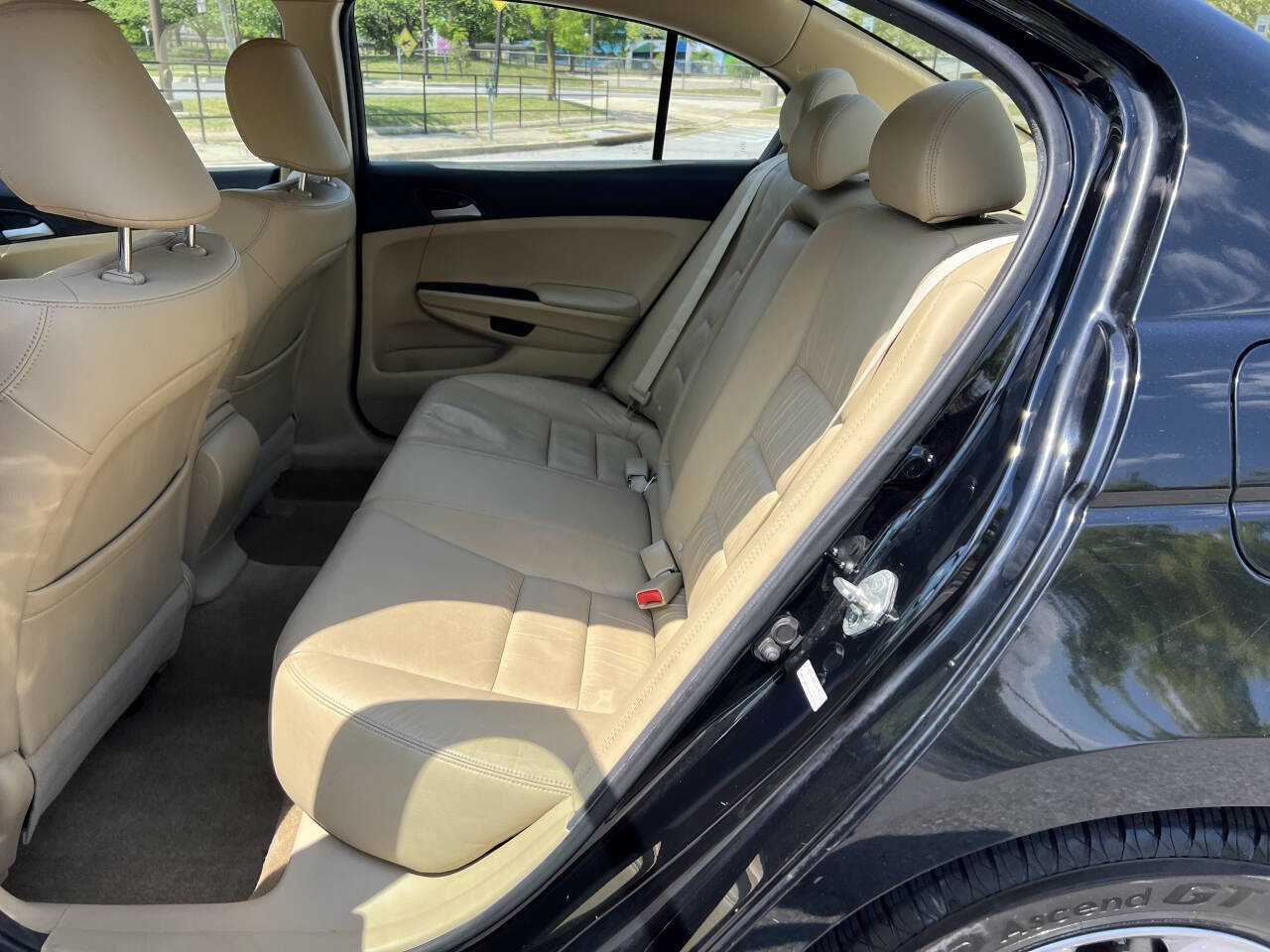 Used 2012 Honda Accord SE image 9
