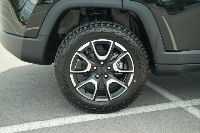 New 2026 Jeep Compass Trailhawk w/ Sun, Sound & Navigation Group AWD/4WD image 51