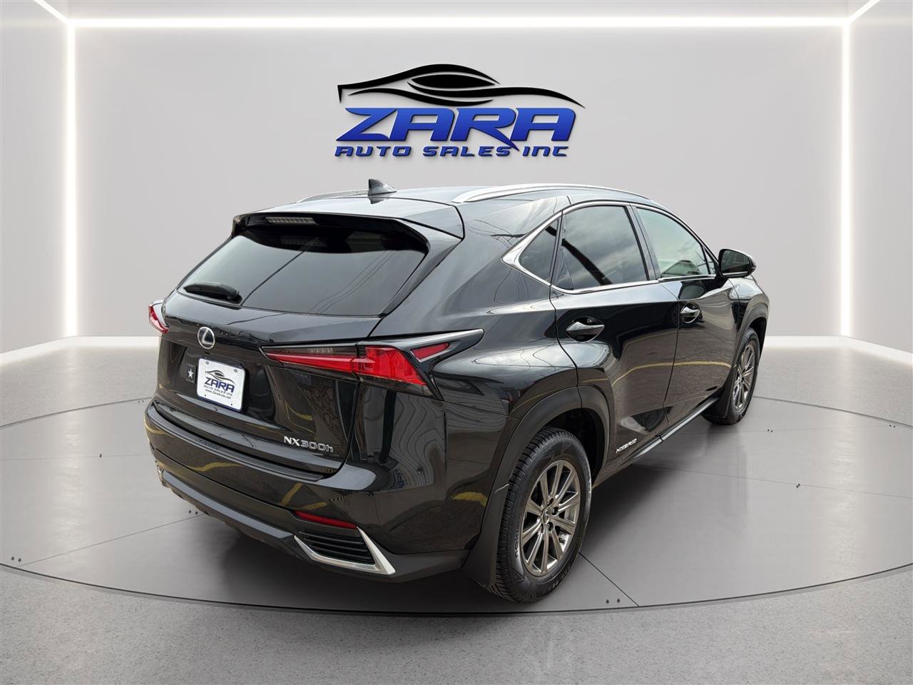 Used 2019 Lexus NX 300h AWD w/ Comfort Package image 7