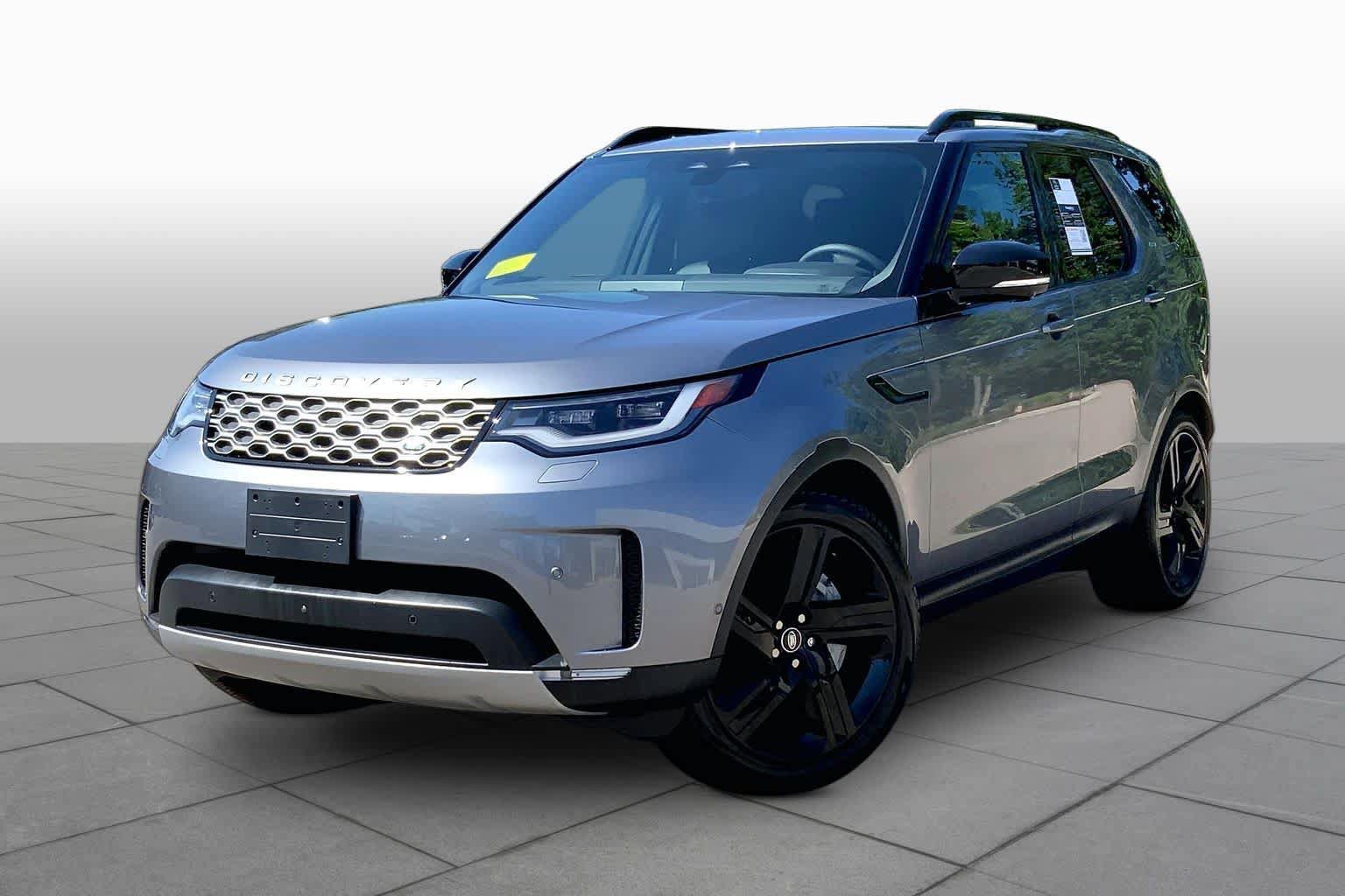 Used 2025 Land Rover Discovery S AWD/4WD image 1