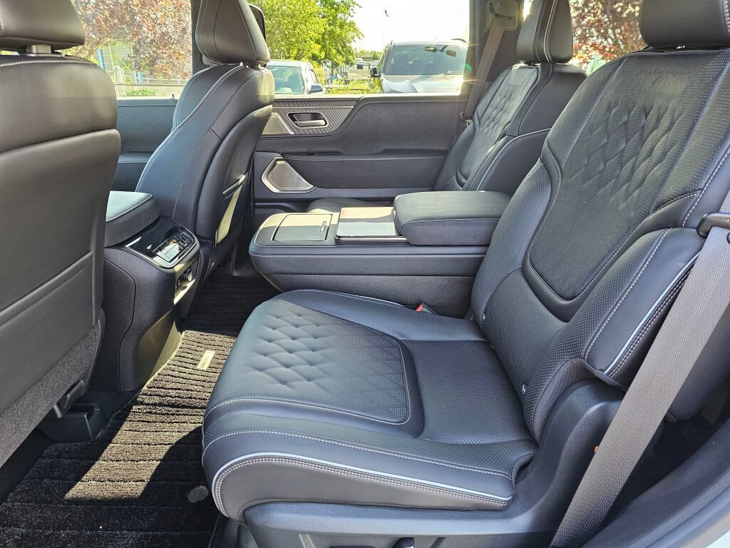 Used 2025 INFINITI QX80 Autograph AWD/4WD image 20