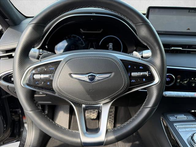 Used 2022 Genesis GV70 3.5T Sport w/ Sport Prestige Package AWD/4WD image 14
