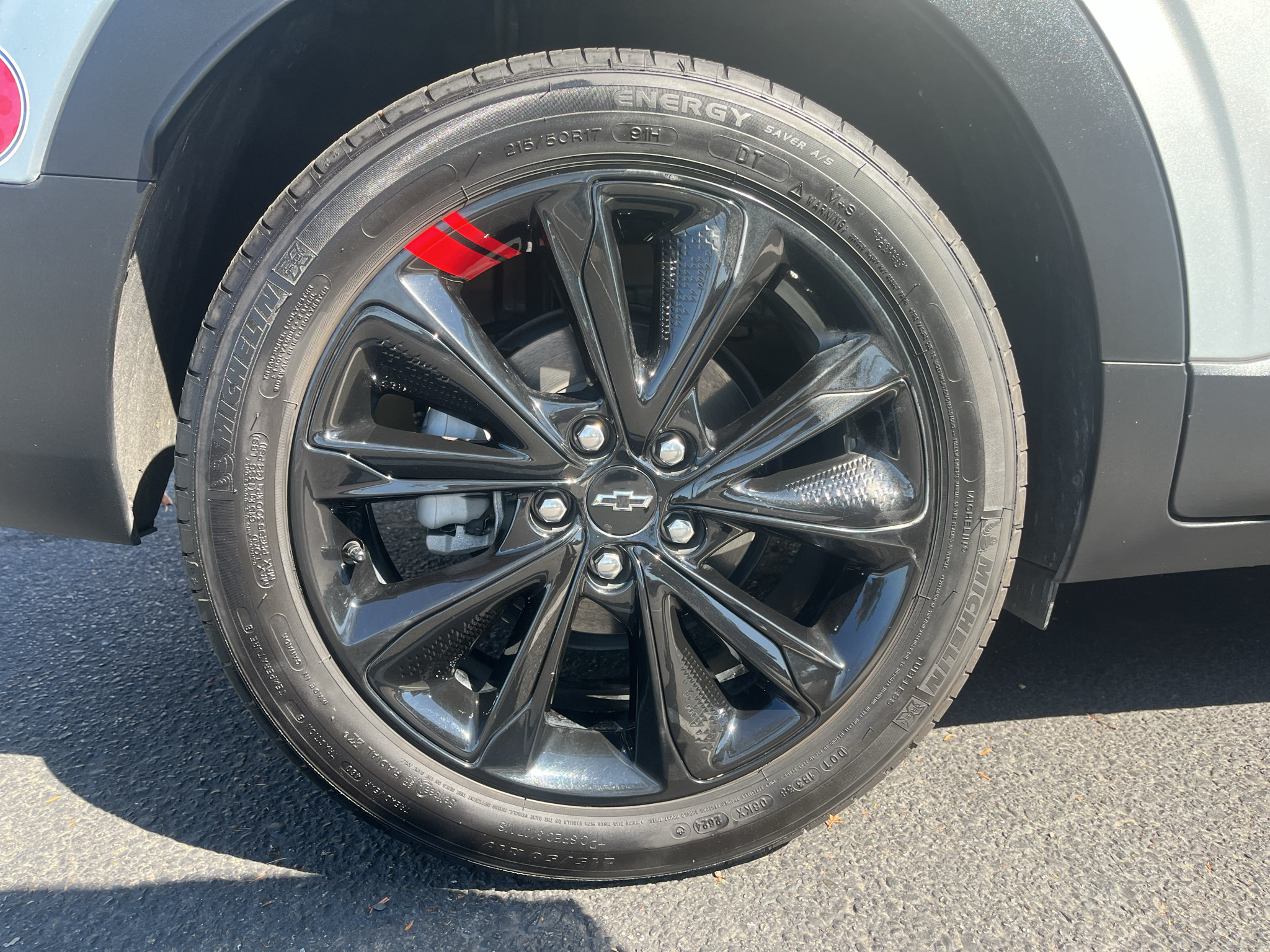 Used 2023 Chevrolet Bolt EUV Premier w/ Sun & Sound Package FWD image 15