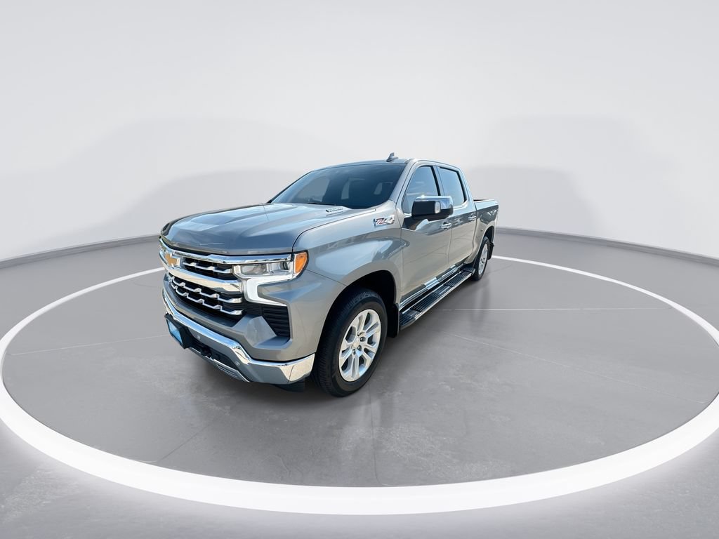 Certified 2024 Chevrolet Silverado 1500 LTZ AWD/4WD image 4
