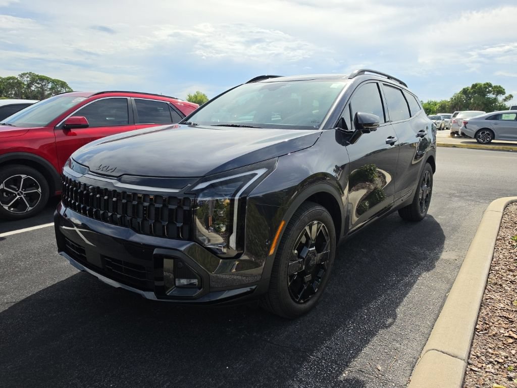 Certified 2026 Kia Sportage X-Line w/ X-Line Technology Package AWD/4WD image 4