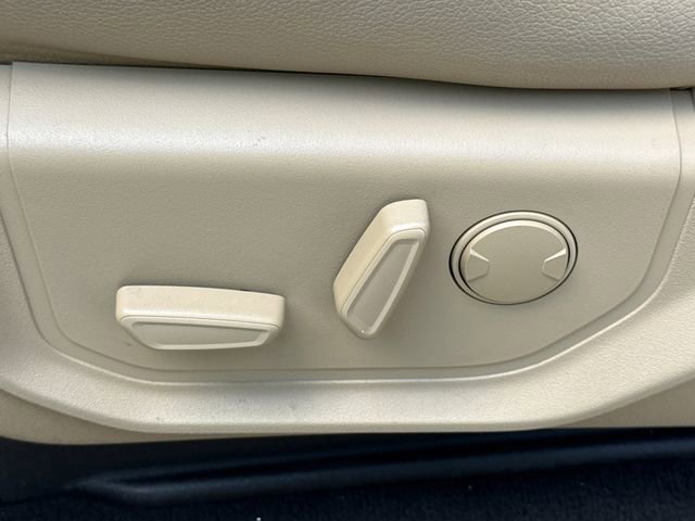 Used 2020 Ford F350 Lariat w/ Lariat Ultimate Package image 22