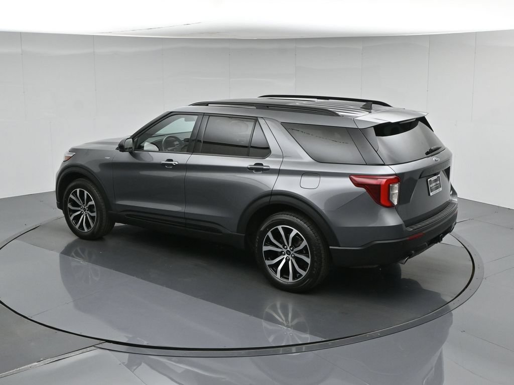 Certified 2022 Ford Explorer ST-Line w/ Class IV Trailer Tow Package AWD/4WD image 42