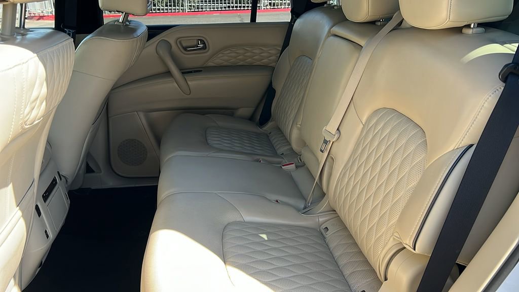 Used 2023 INFINITI QX80 Sensory w/ Cargo Package AWD/4WD image 14