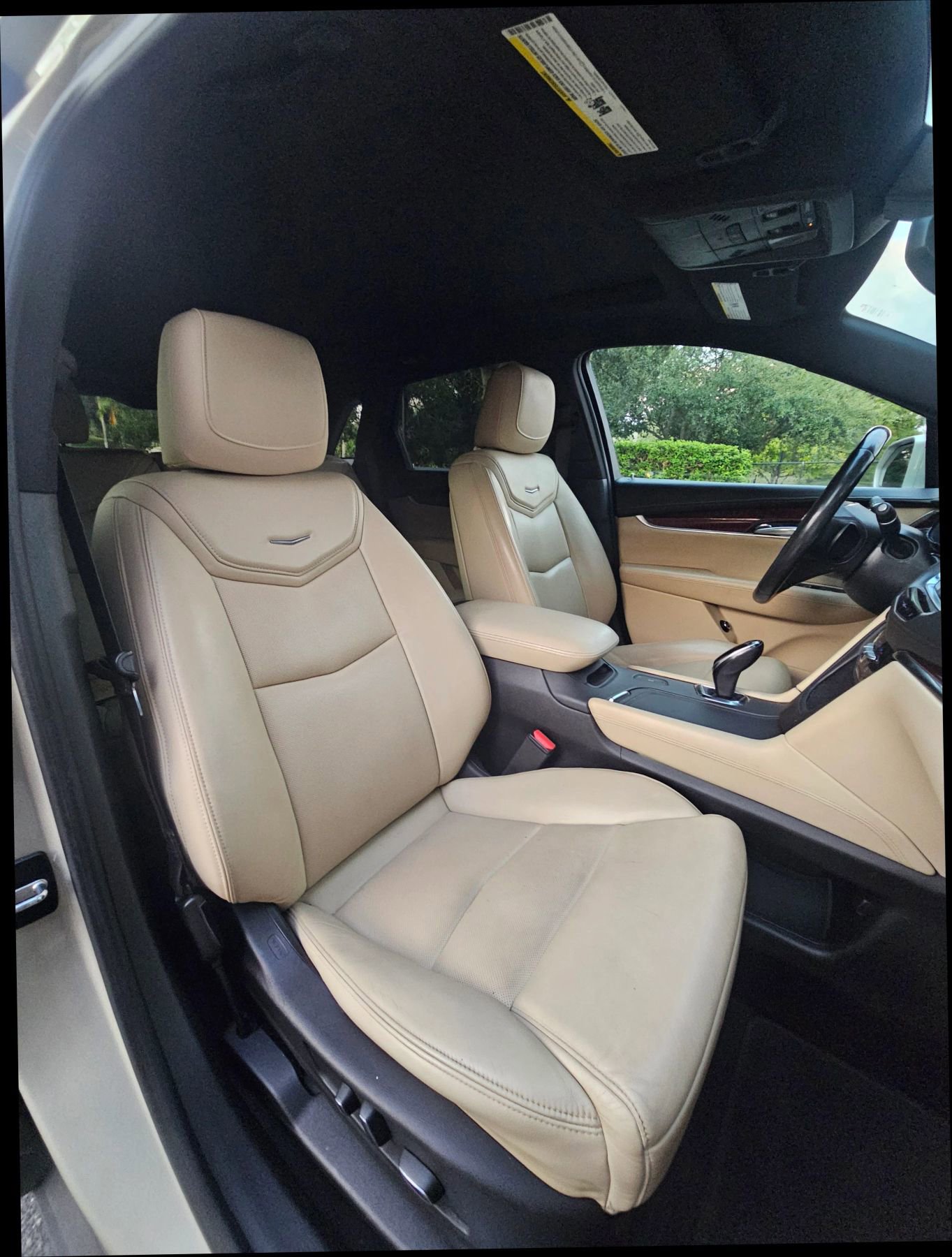 Used 2017 Cadillac XT5 Luxury w/ Driver Awareness Package image 15