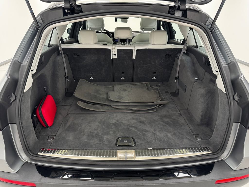 Used 2021 Mercedes-Benz E 450 4MATIC All-Terrain Wagon image 38