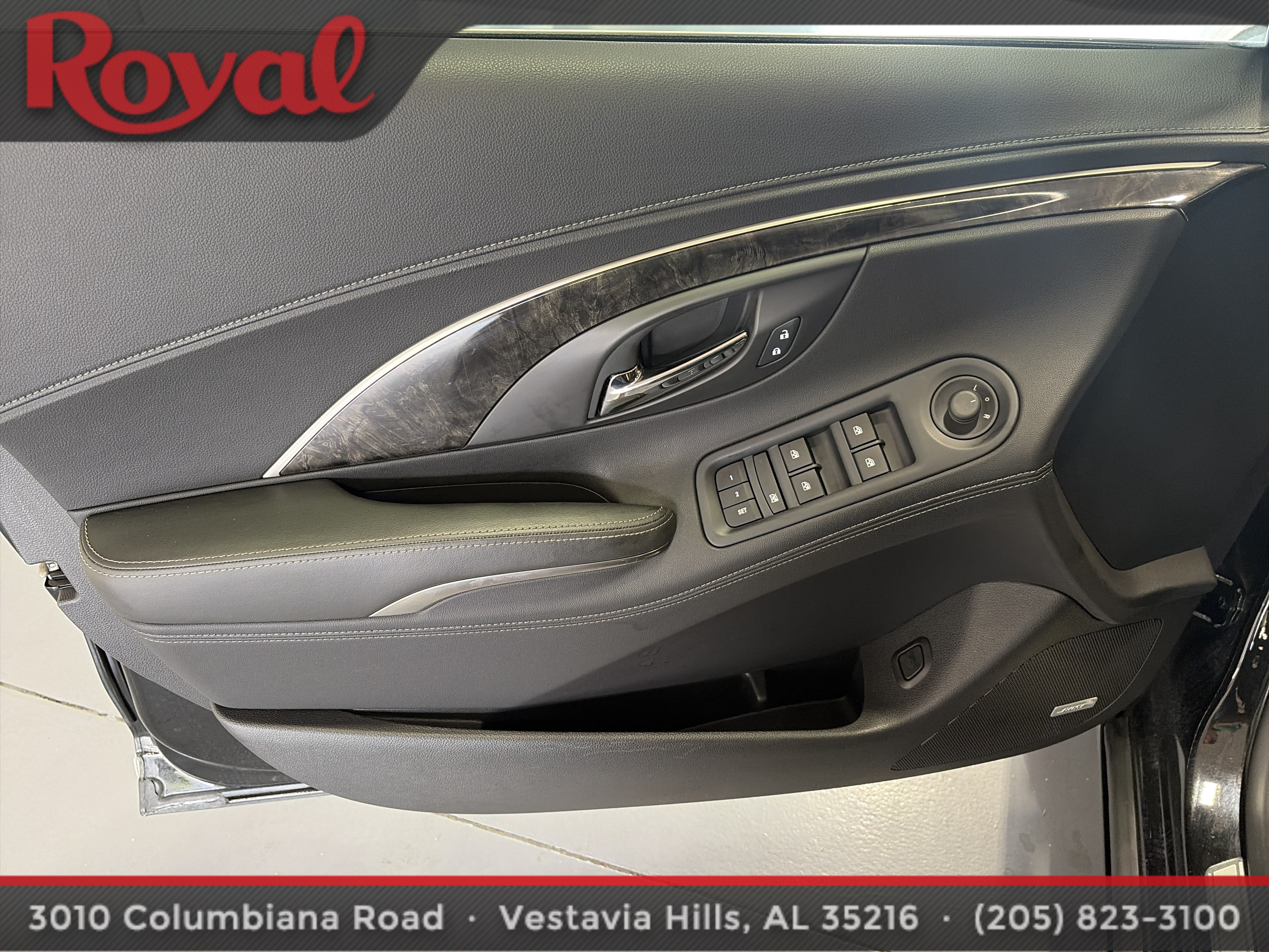 Used 2016 Buick LaCrosse Premium w/ Driver Confidence Package #1 FWD image 25