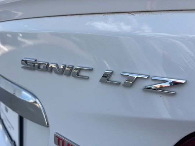 Used 2014 Chevrolet Sonic LTZ FWD image 9