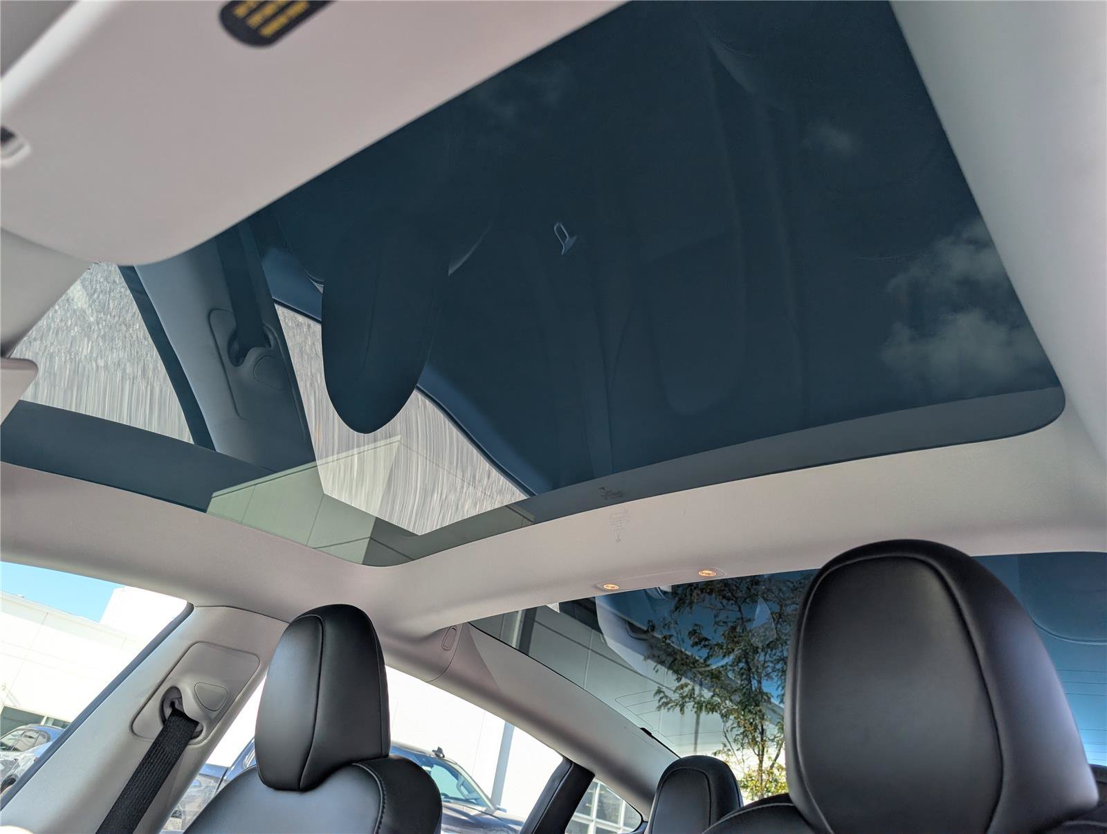 Used 2023 Tesla Model 3 Standard Range RWD image 16