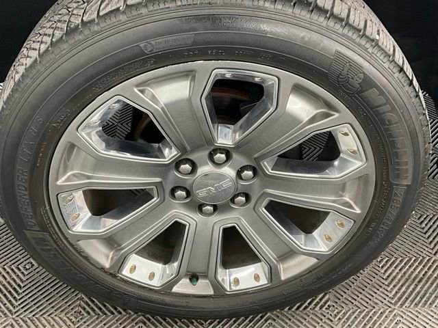 Used 2019 GMC Yukon SLE image 31