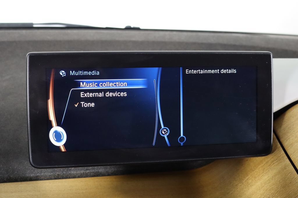 Used 2015 BMW i3 w/ Range Extender RWD image 29
