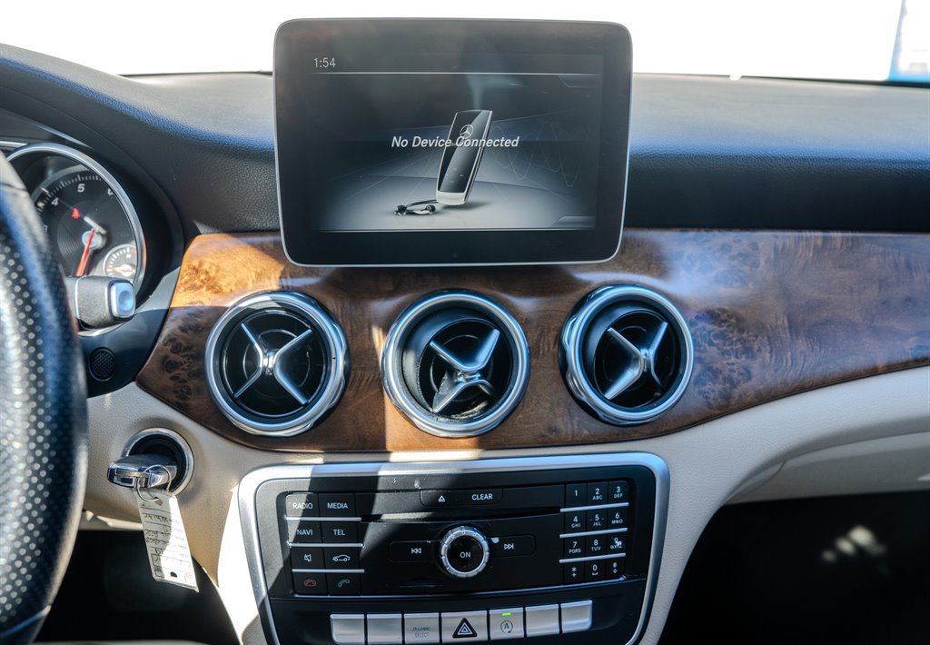 Used 2019 Mercedes-Benz GLA 250 w/ Convenience Package image 20